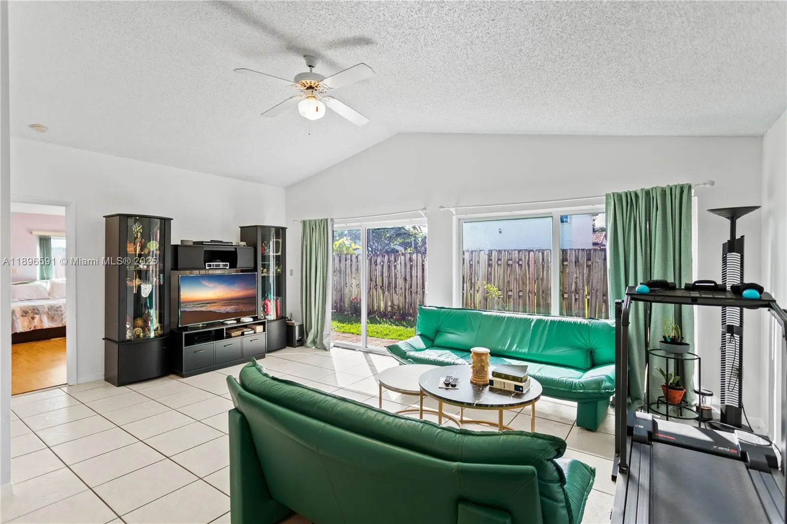 6090 NW 179th Ter