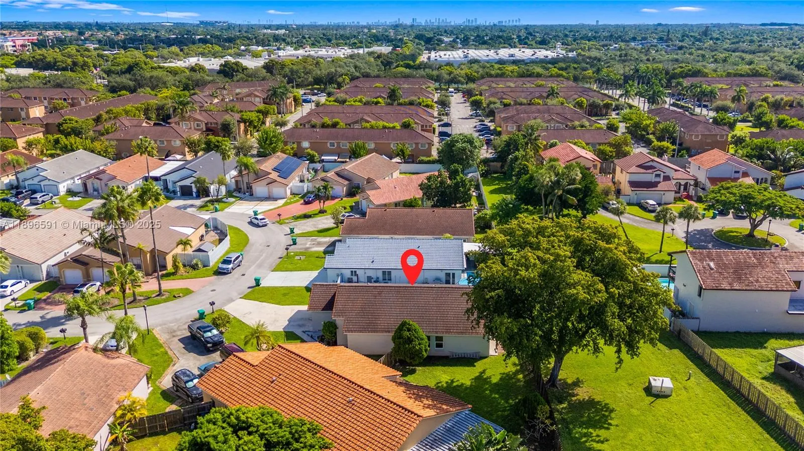 6090 NW 179th Ter