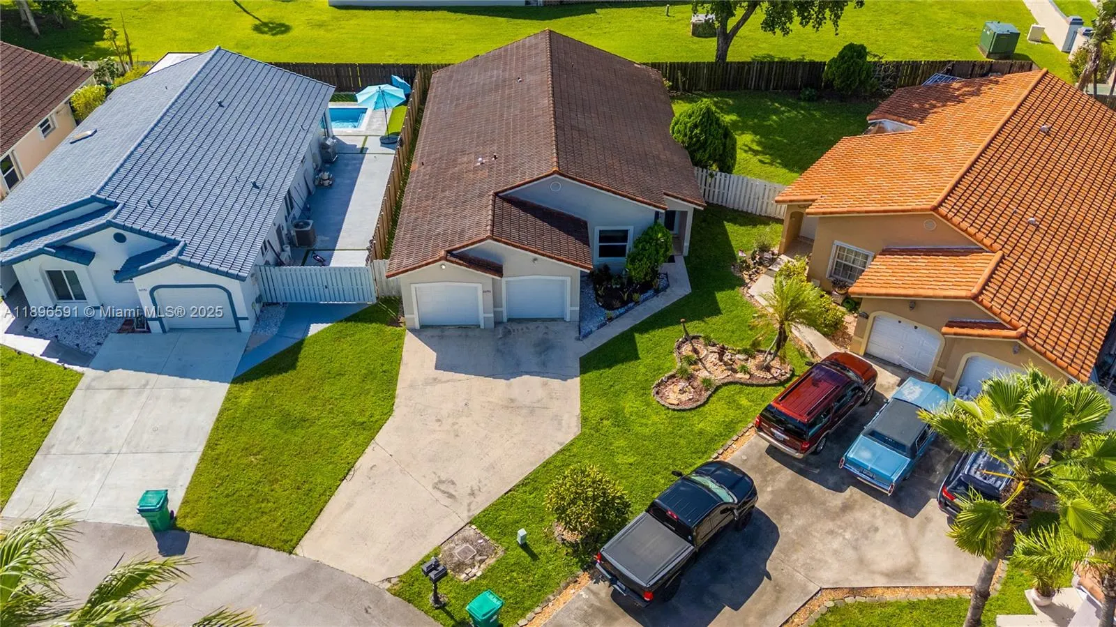 6090 NW 179th Ter