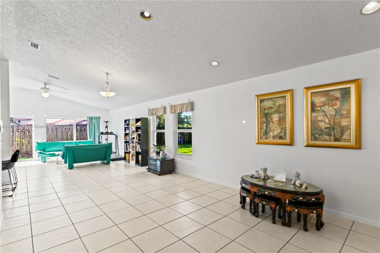 6090 NW 179th Ter