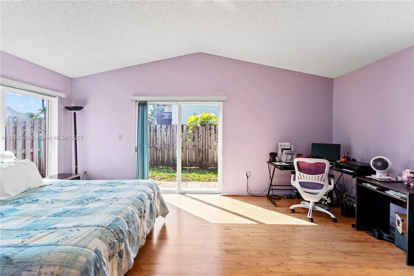 6090 NW 179th Ter