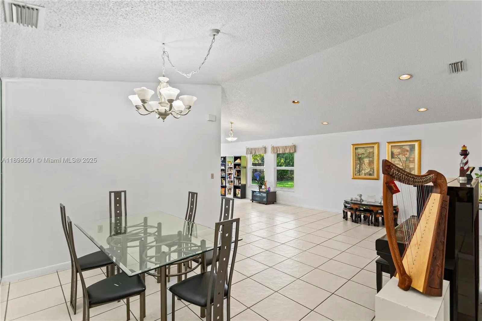 6090 NW 179th Ter