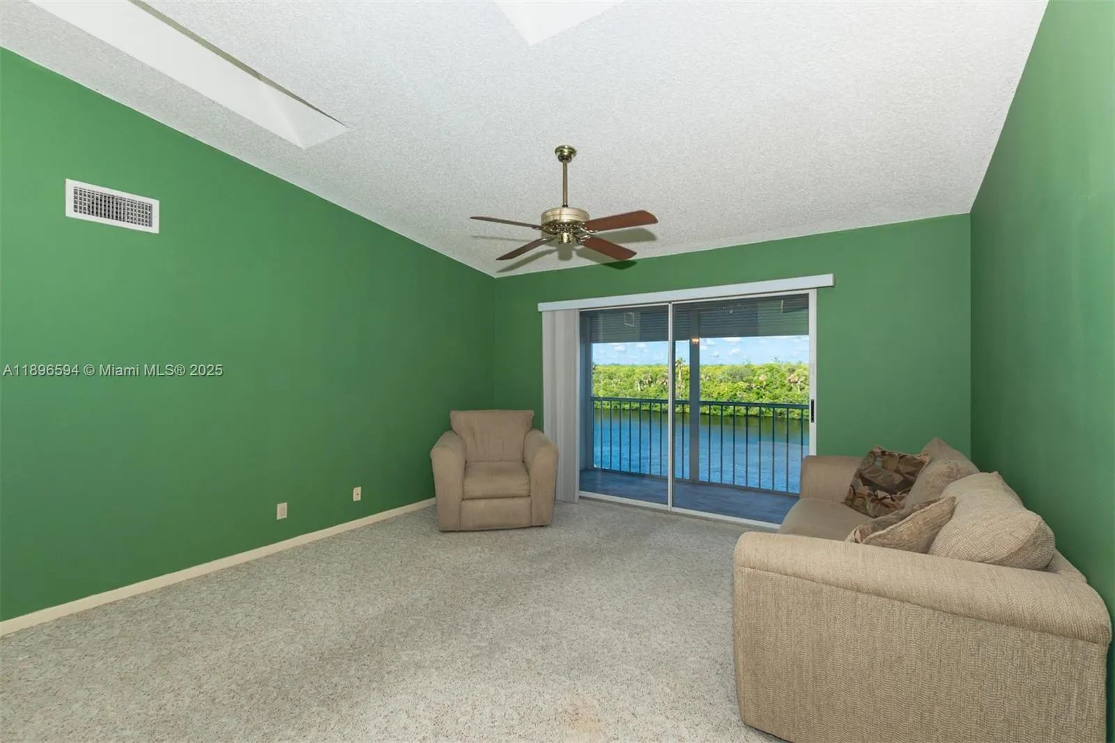 2512 SE Anchorage Cv, #G3