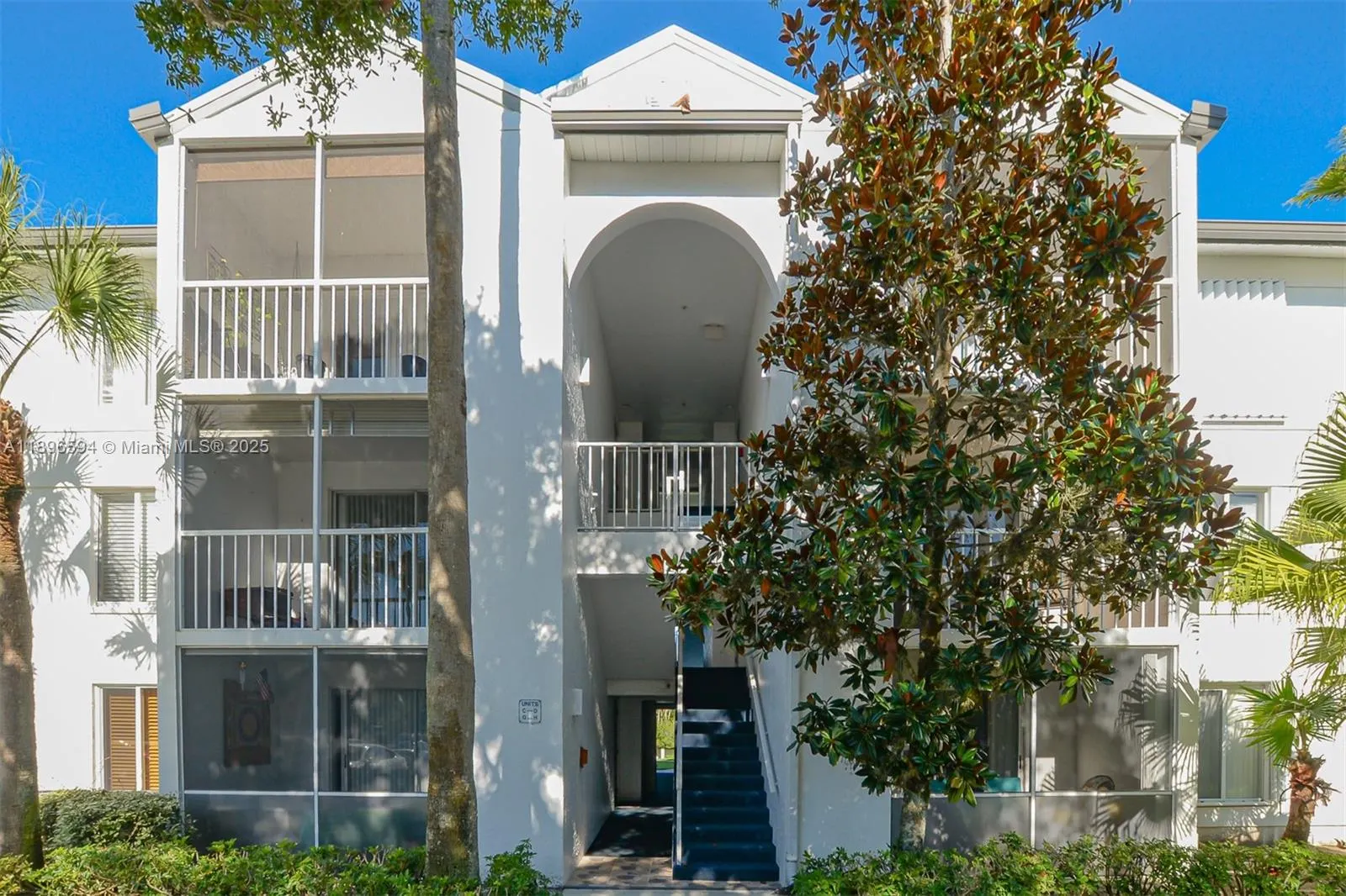 2512 SE Anchorage Cv, #G3