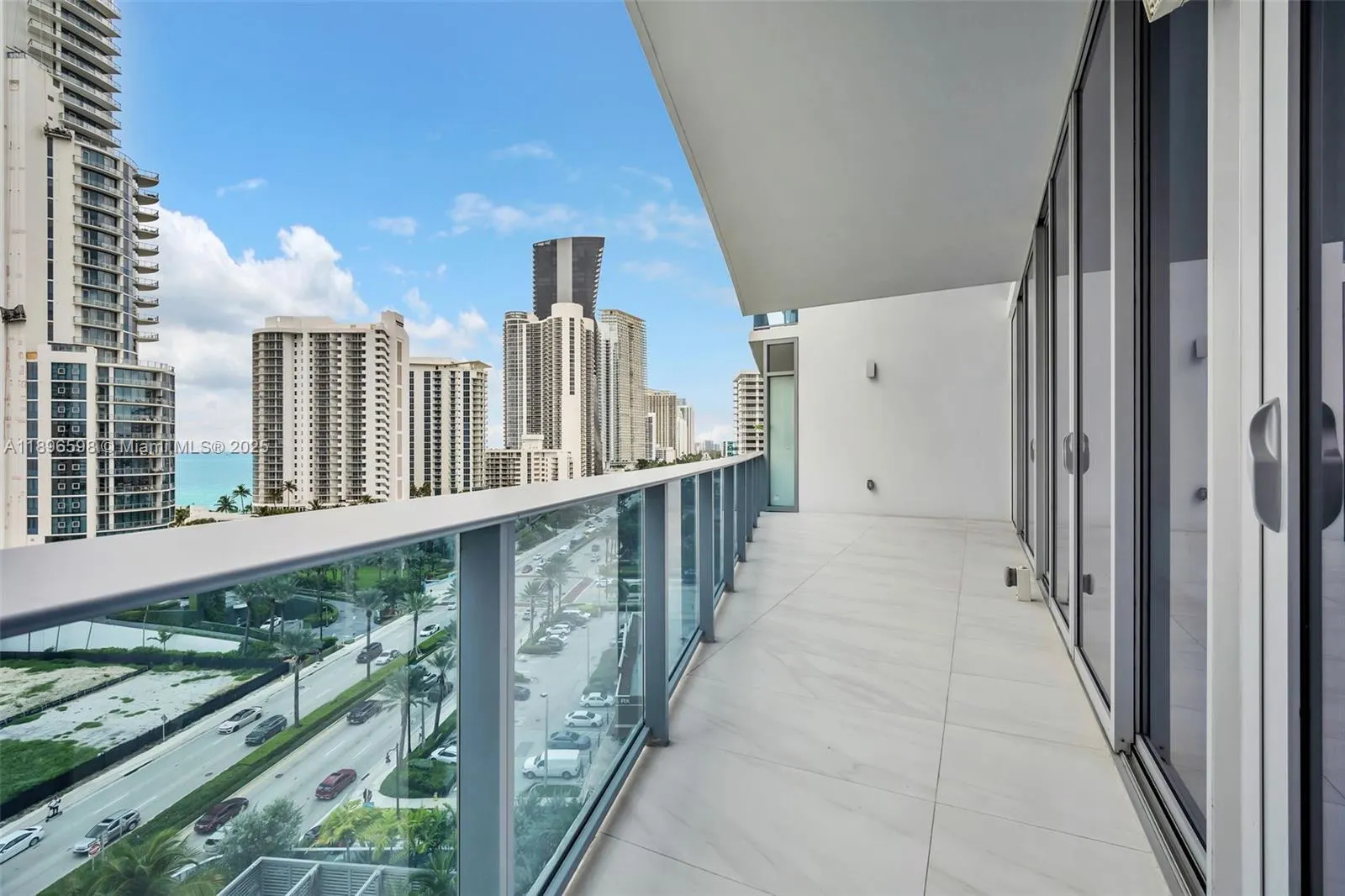 17550 Collins Ave, #1003