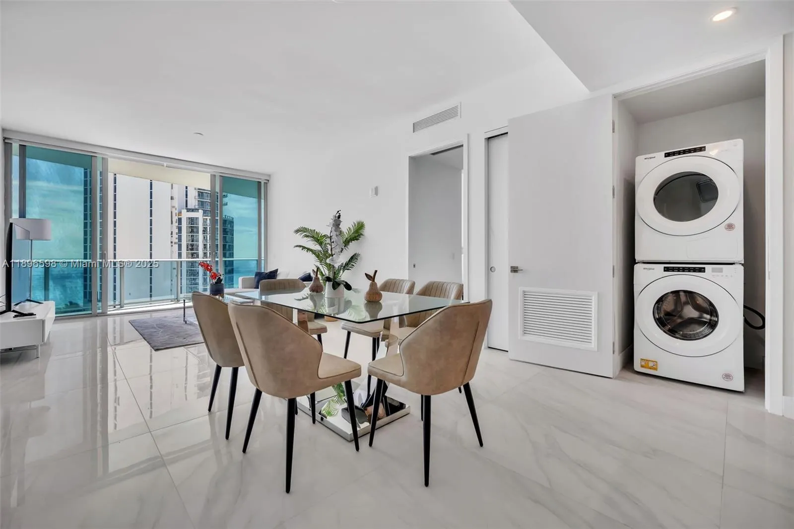 17550 Collins Ave, #1003