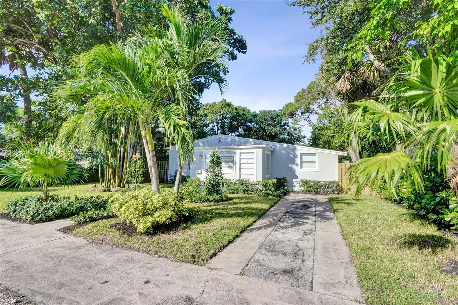119 SW 22nd Ave