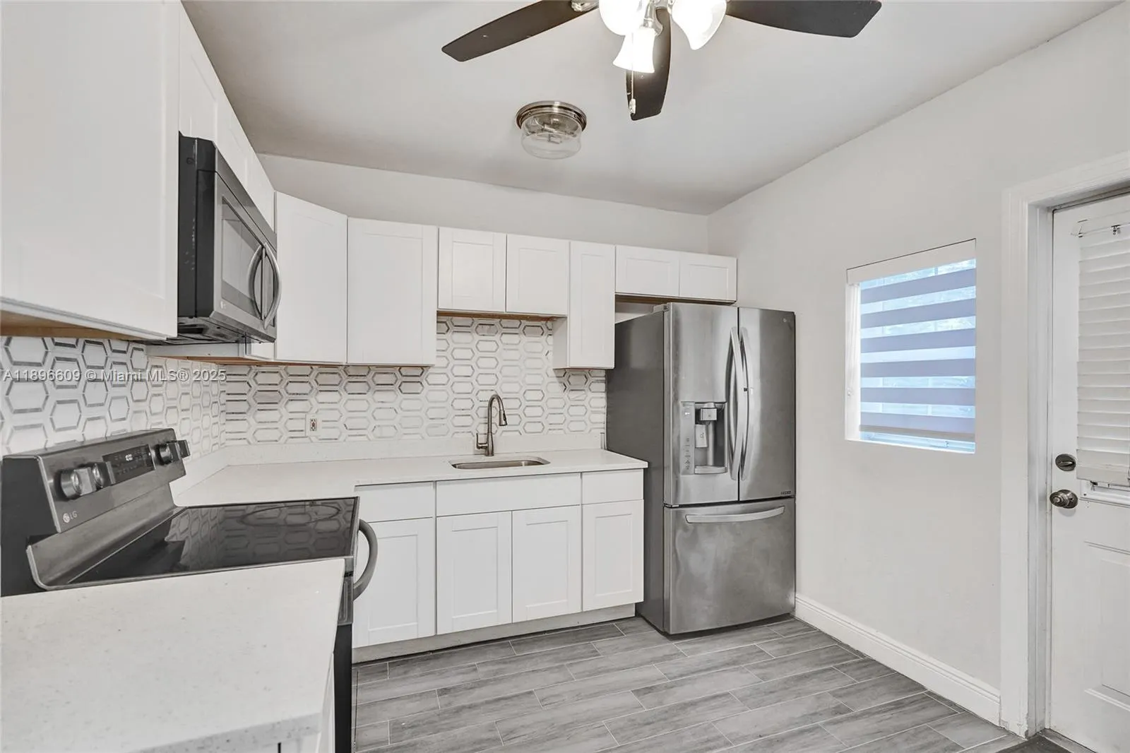 119 SW 22nd Ave