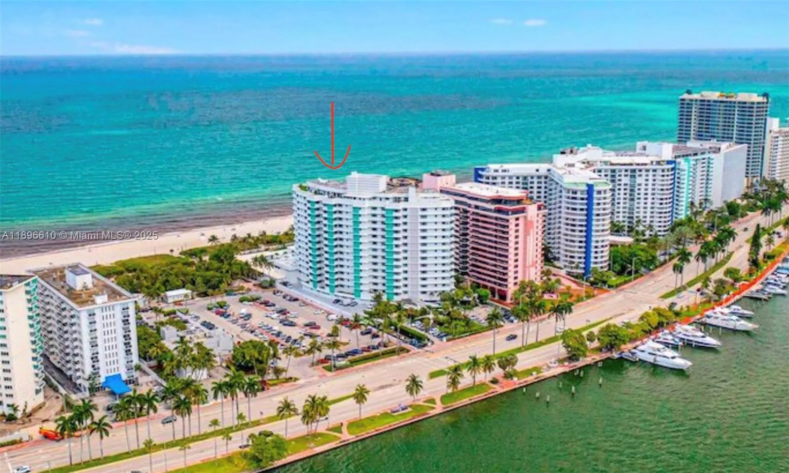 5255 Collins Ave, #11B