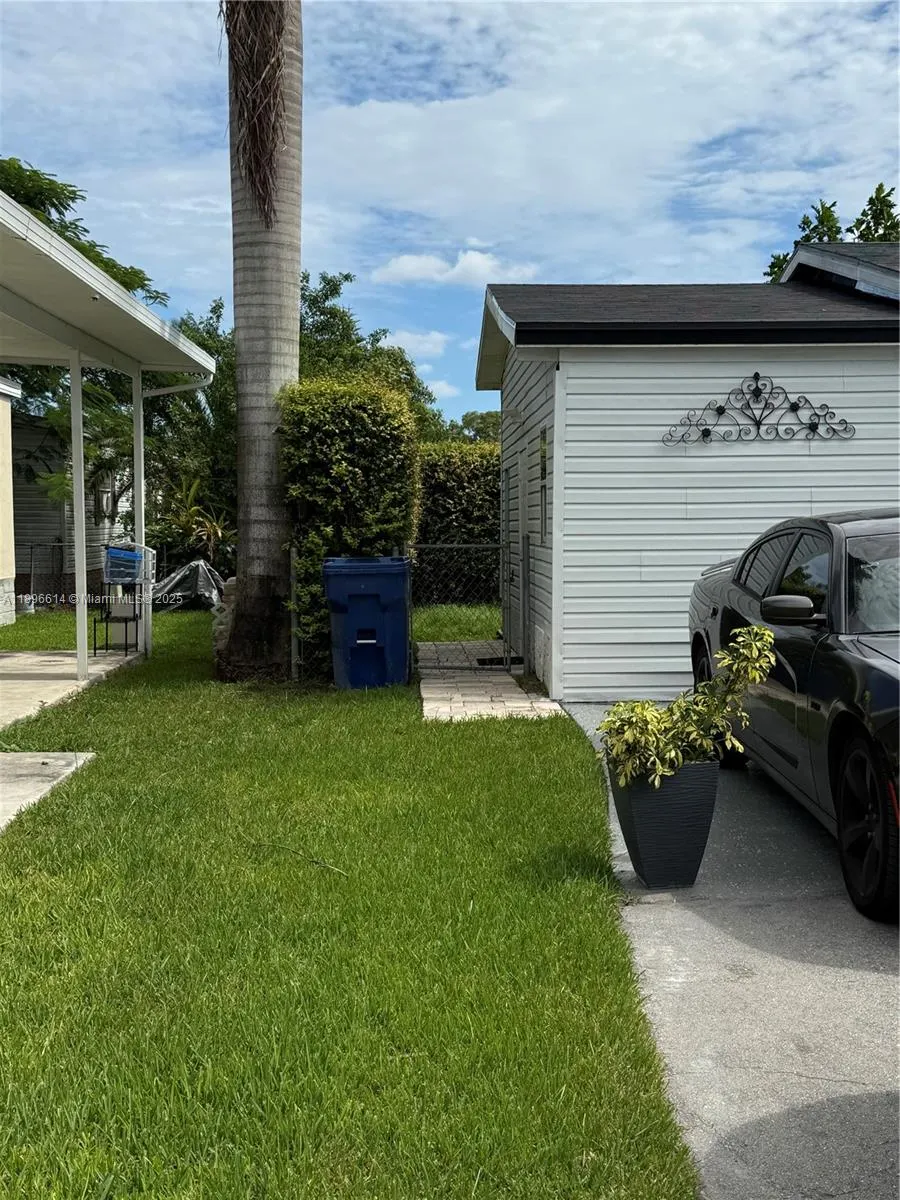 19800 SW 180th Ave, #154
