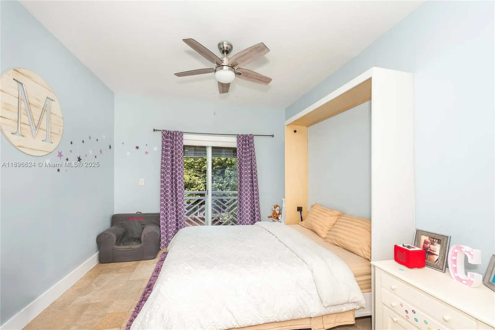 3056 New York St, #3056