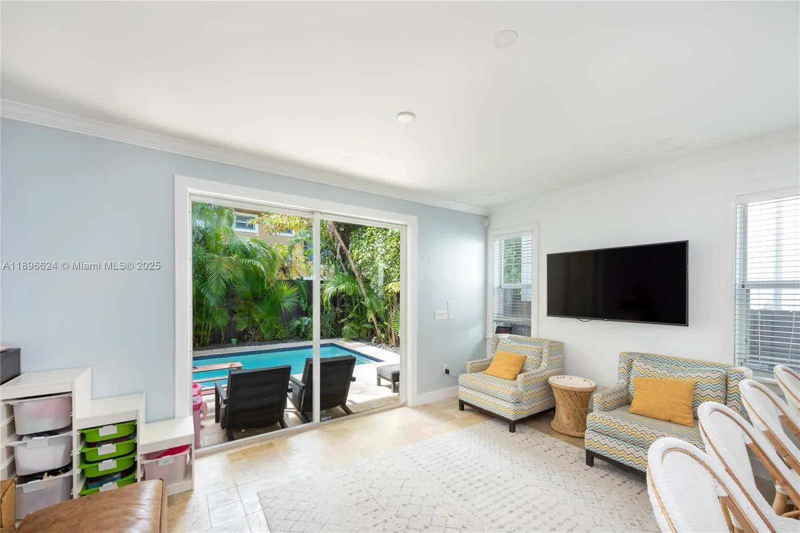 3056 New York St, #3056