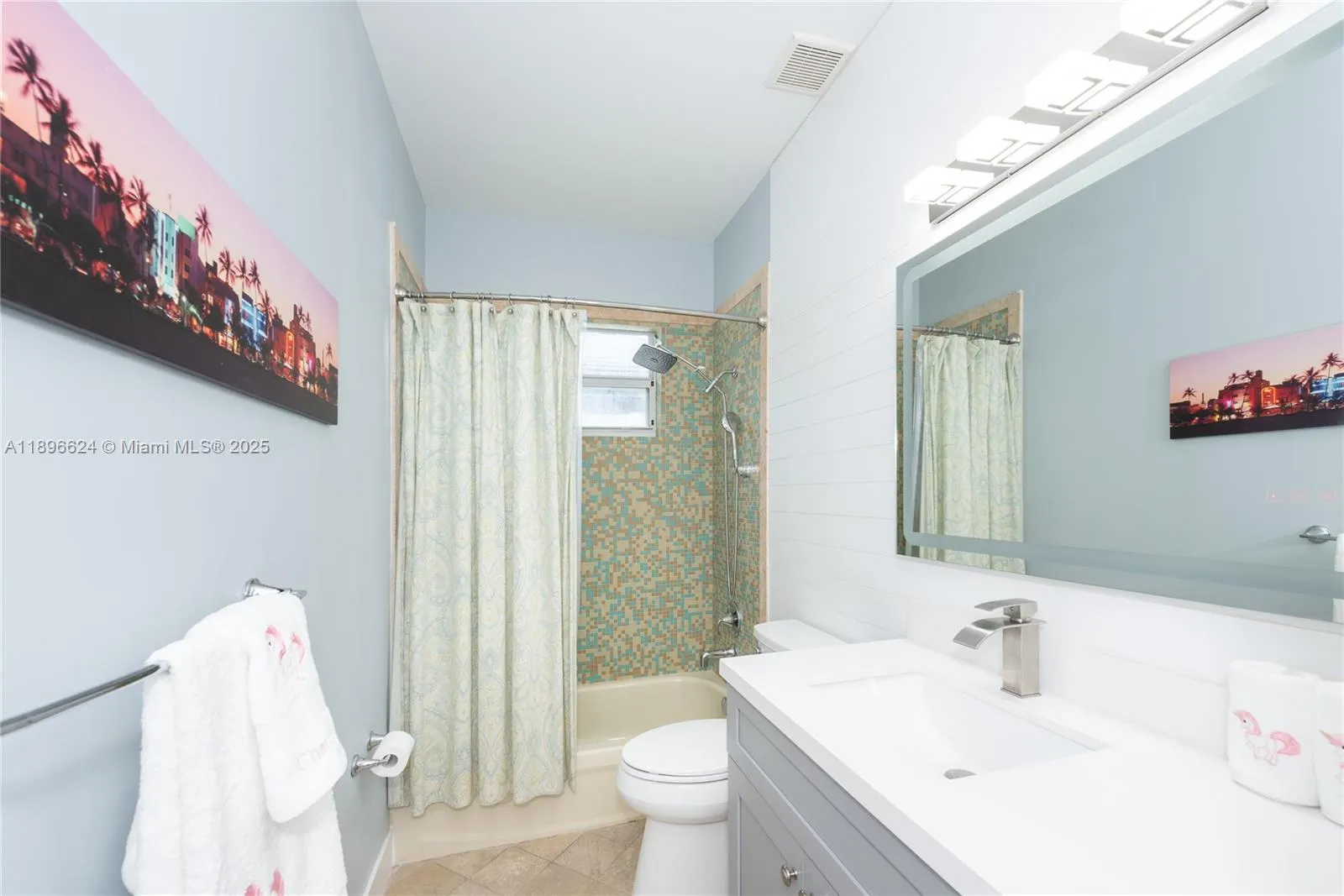 3056 New York St, #3056
