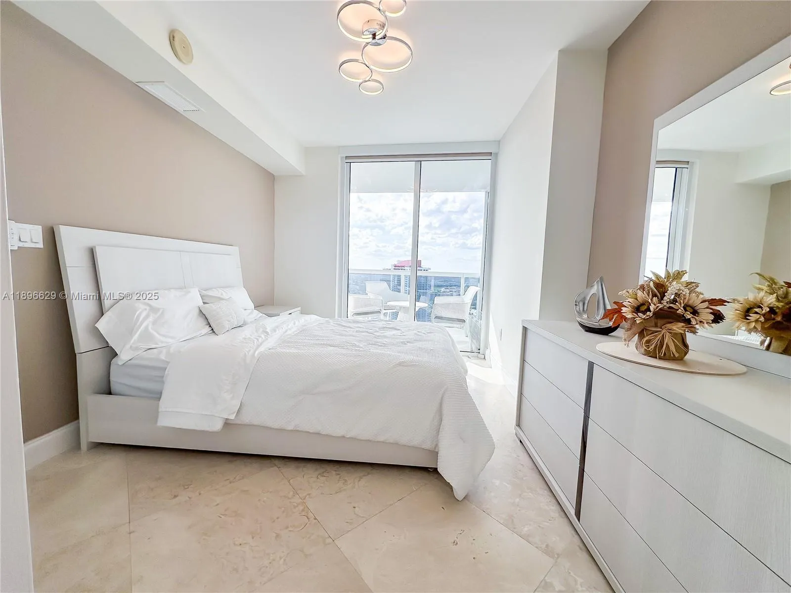 1850 S Ocean Dr, #3308