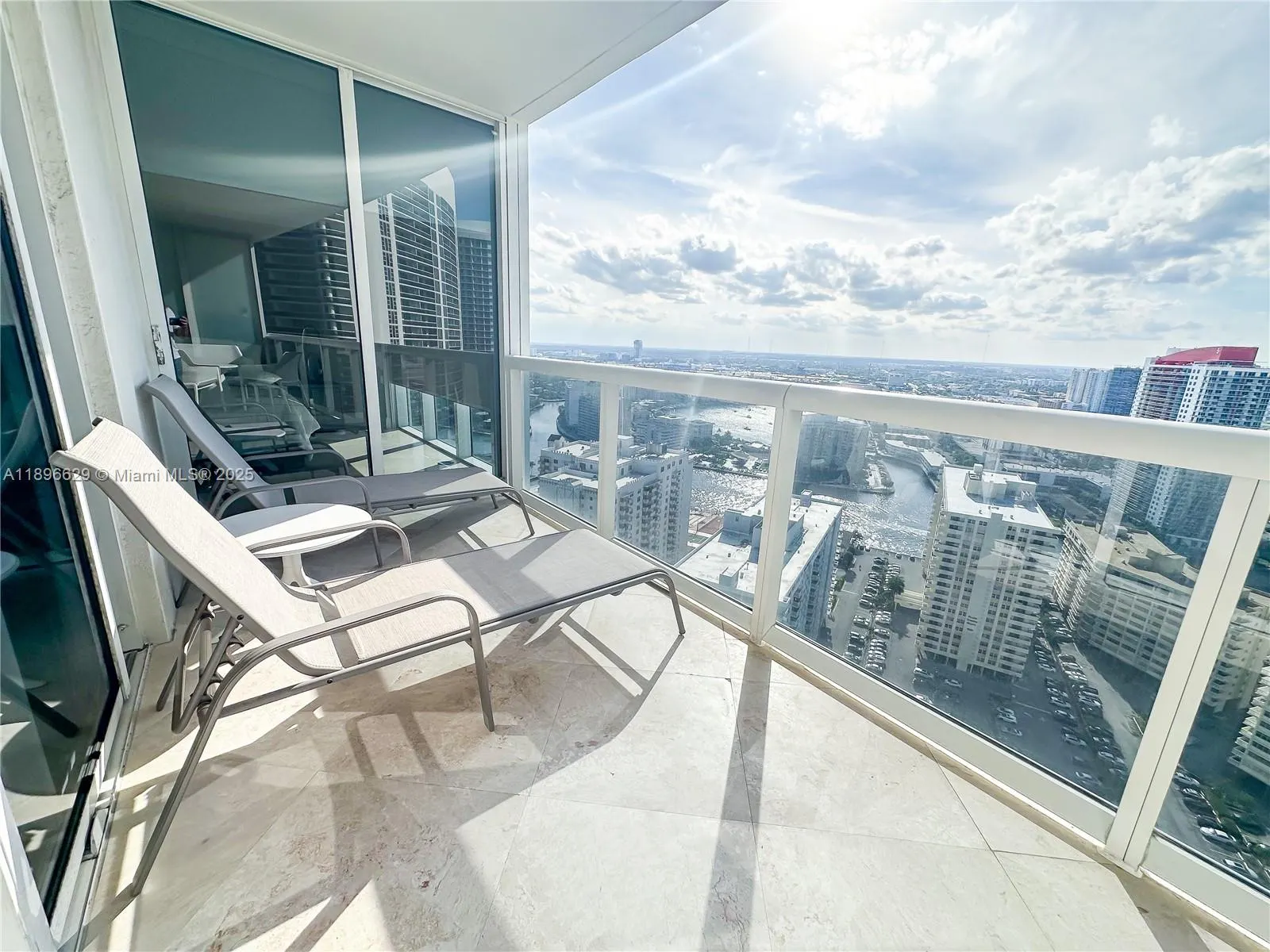 1850 S Ocean Dr, #3308