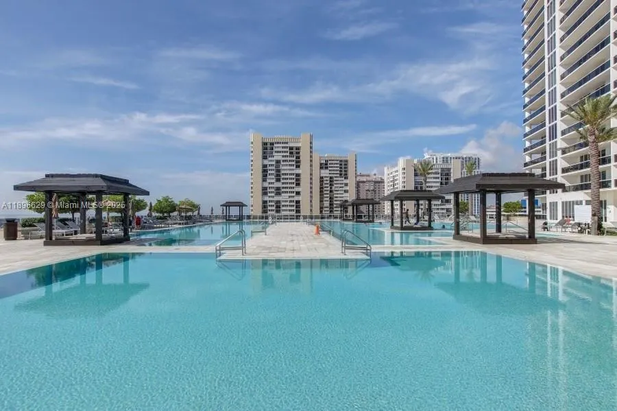 1850 S Ocean Dr, #3308