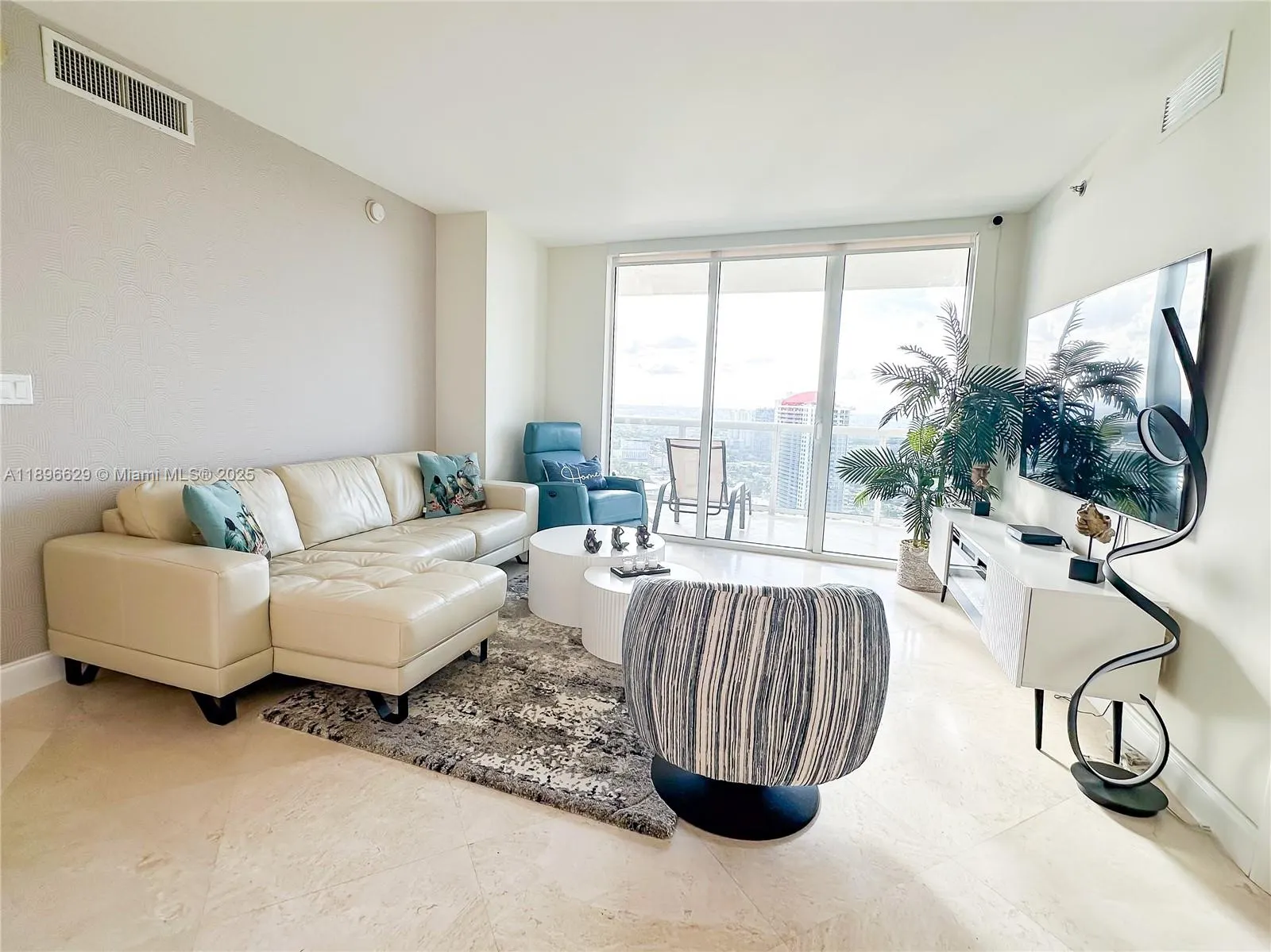 1850 S Ocean Dr, #3308