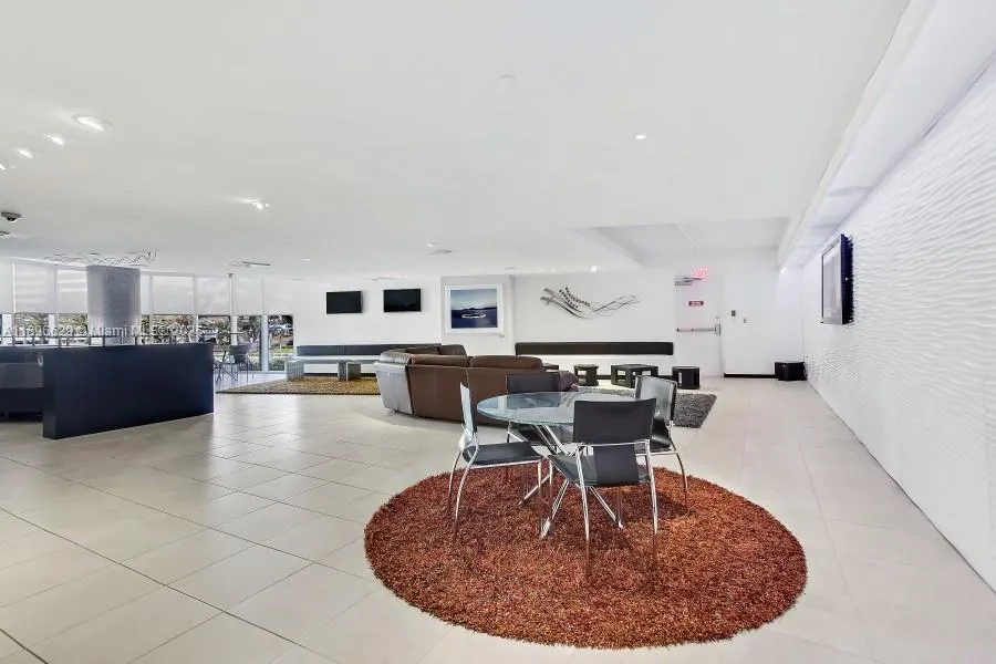 1850 S Ocean Dr, #3308