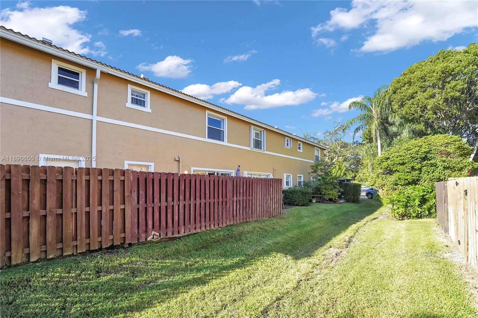 2888 NW 99th Ter
