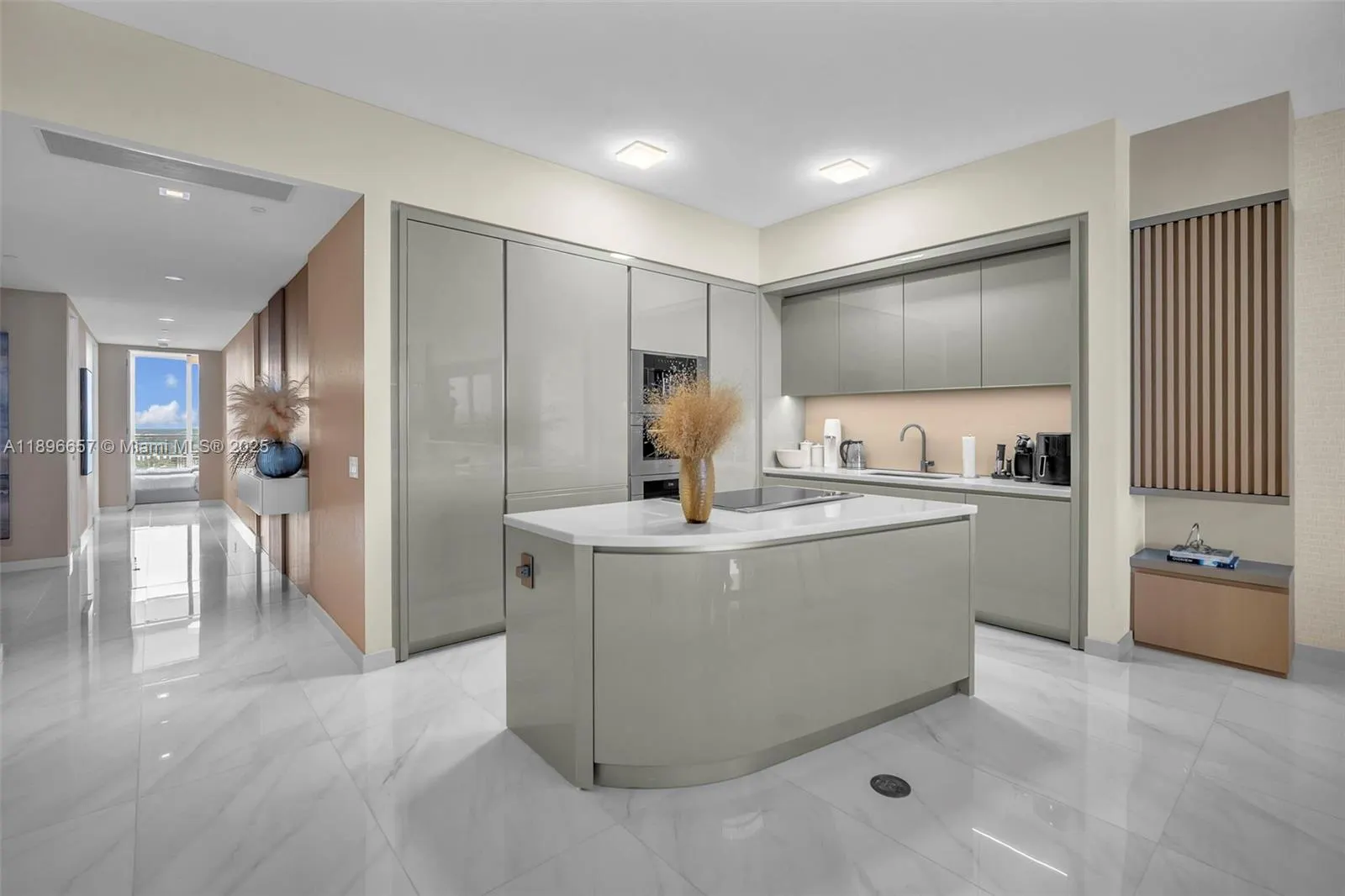 18975 Collins Ave, #3503