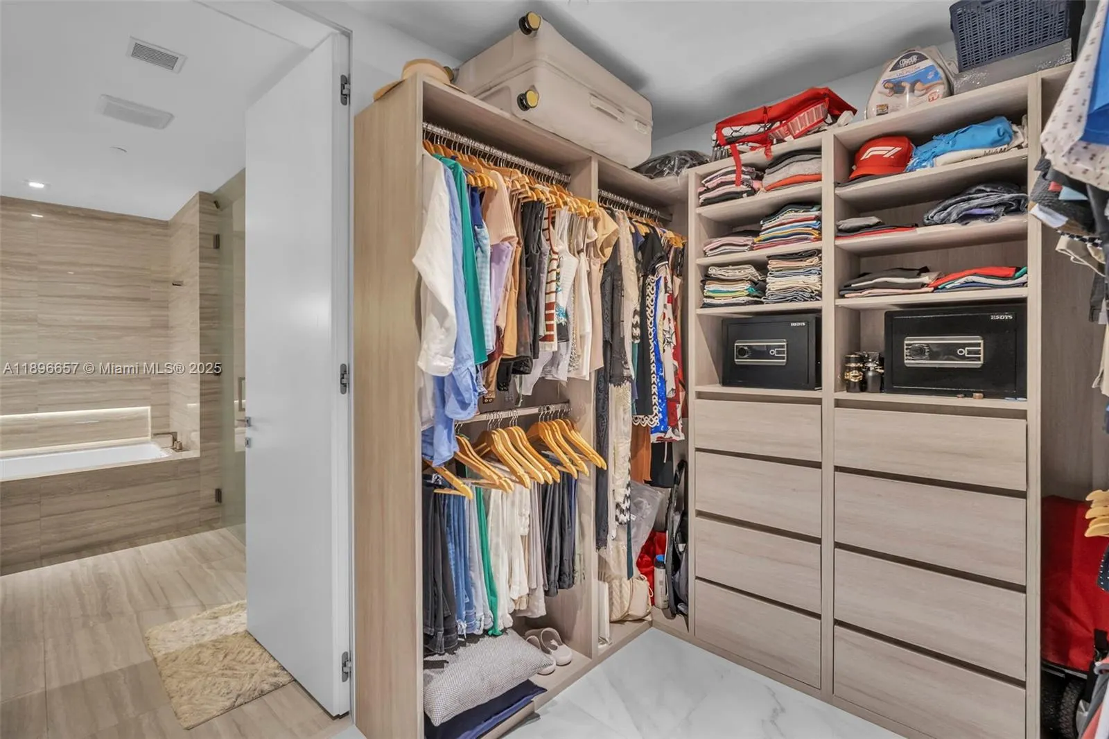 18975 Collins Ave, #3503