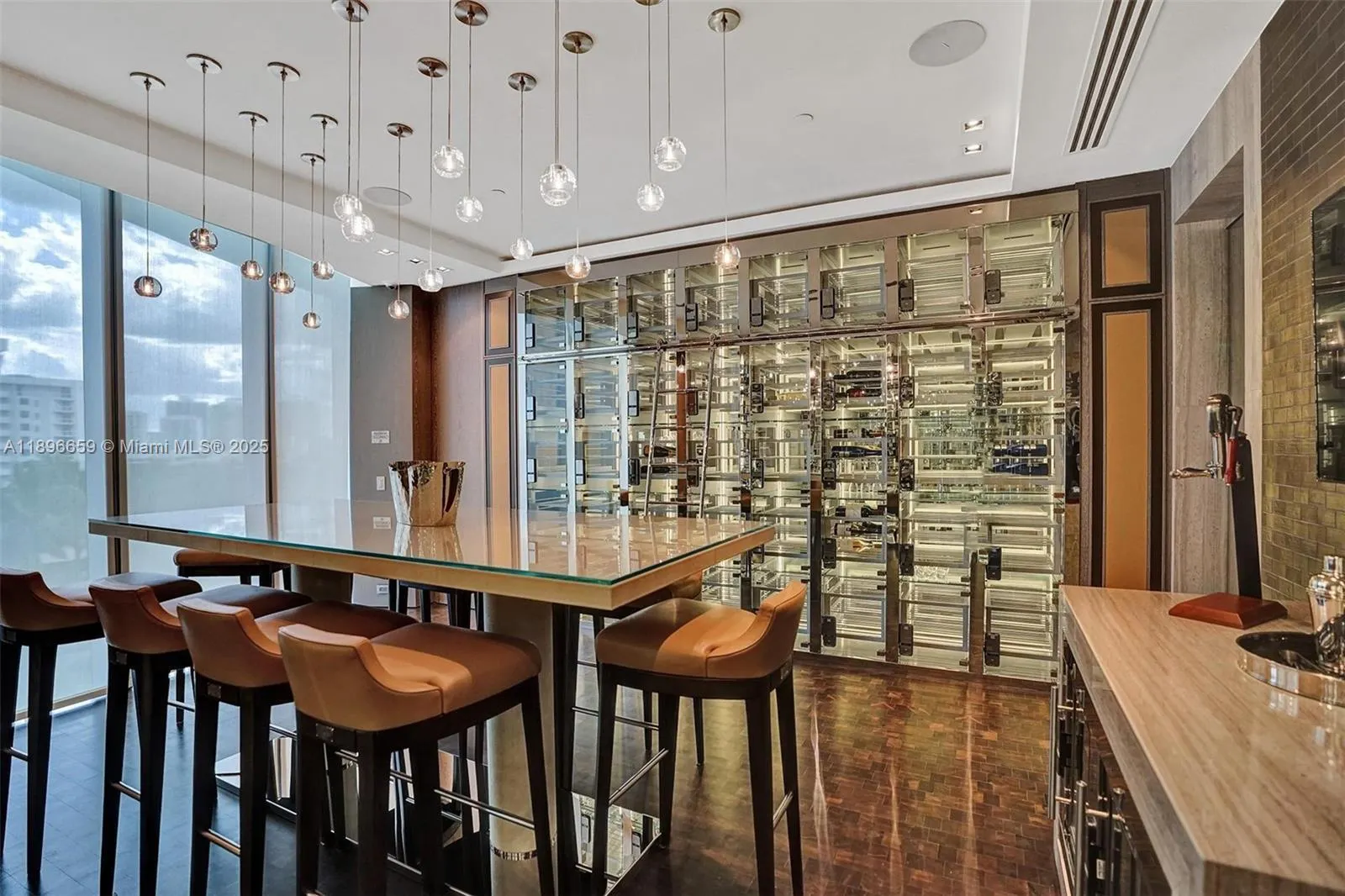 17475 Collins Ave, #2302