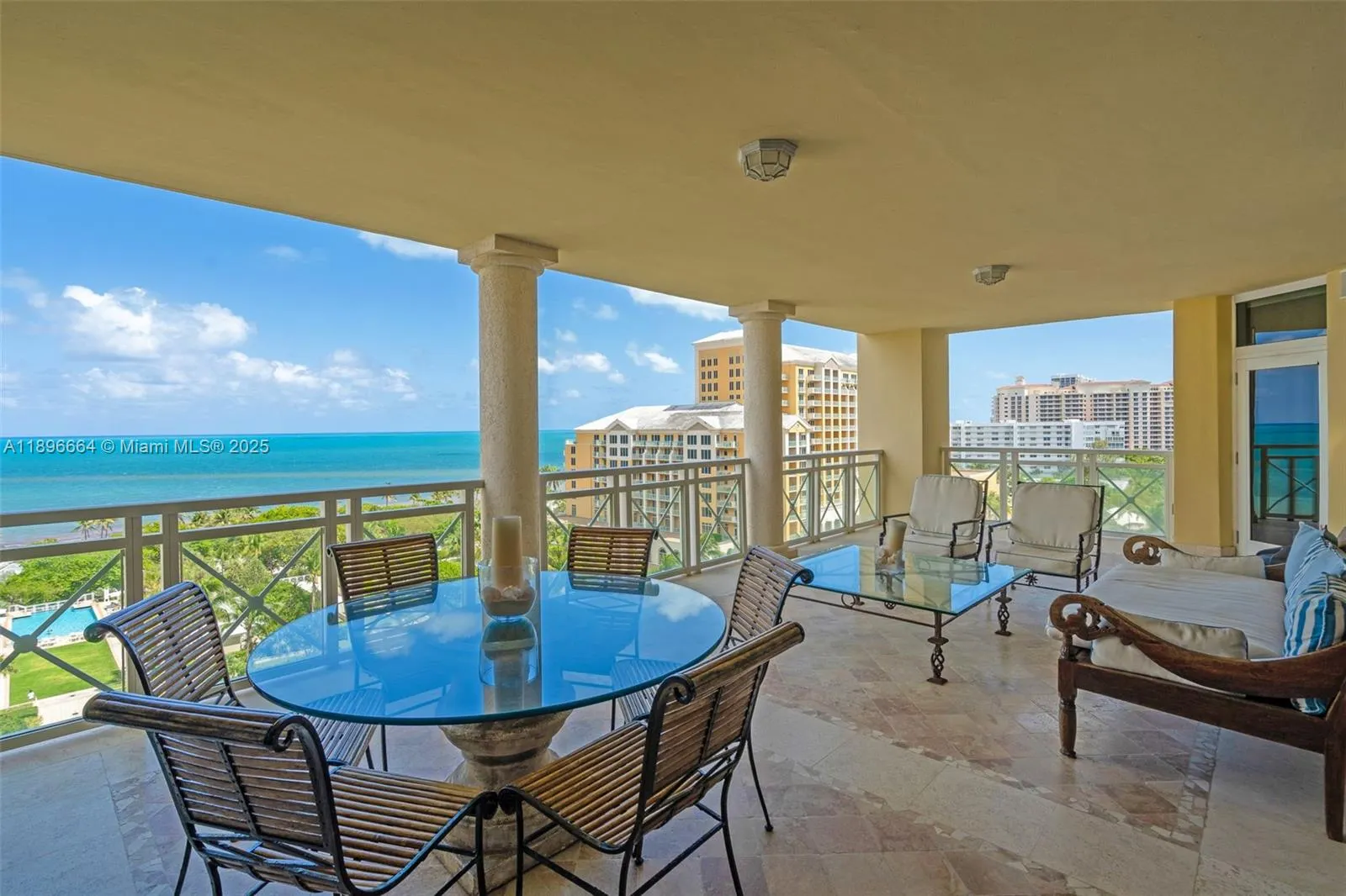 445 Grand Bay Dr, #1001