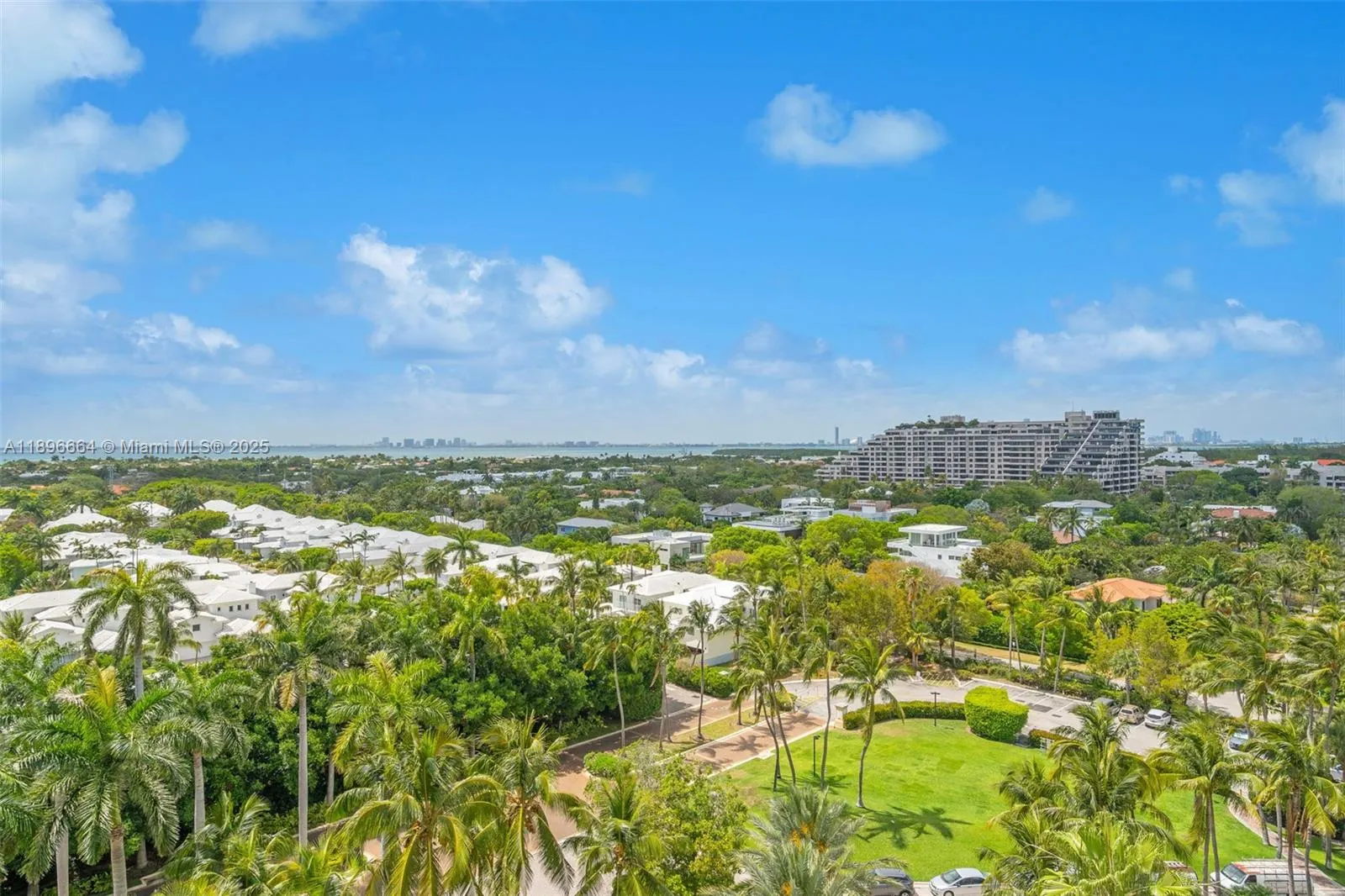445 Grand Bay Dr, #1001
