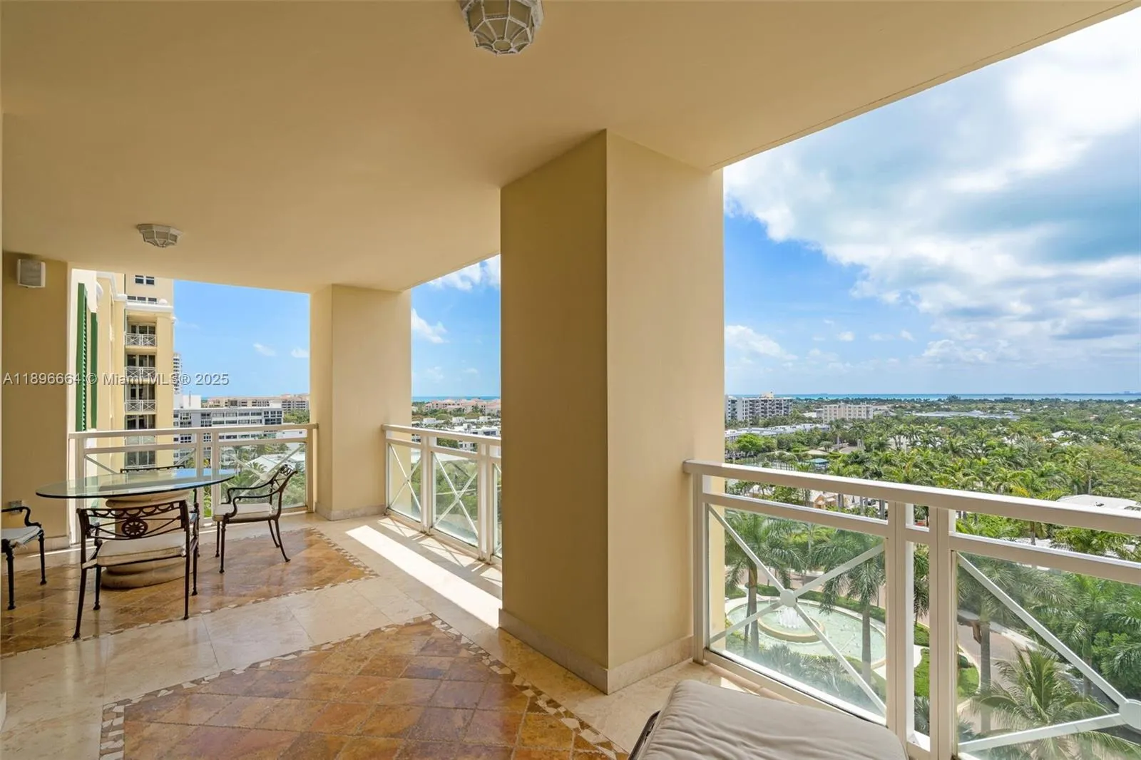 445 Grand Bay Dr, #1001