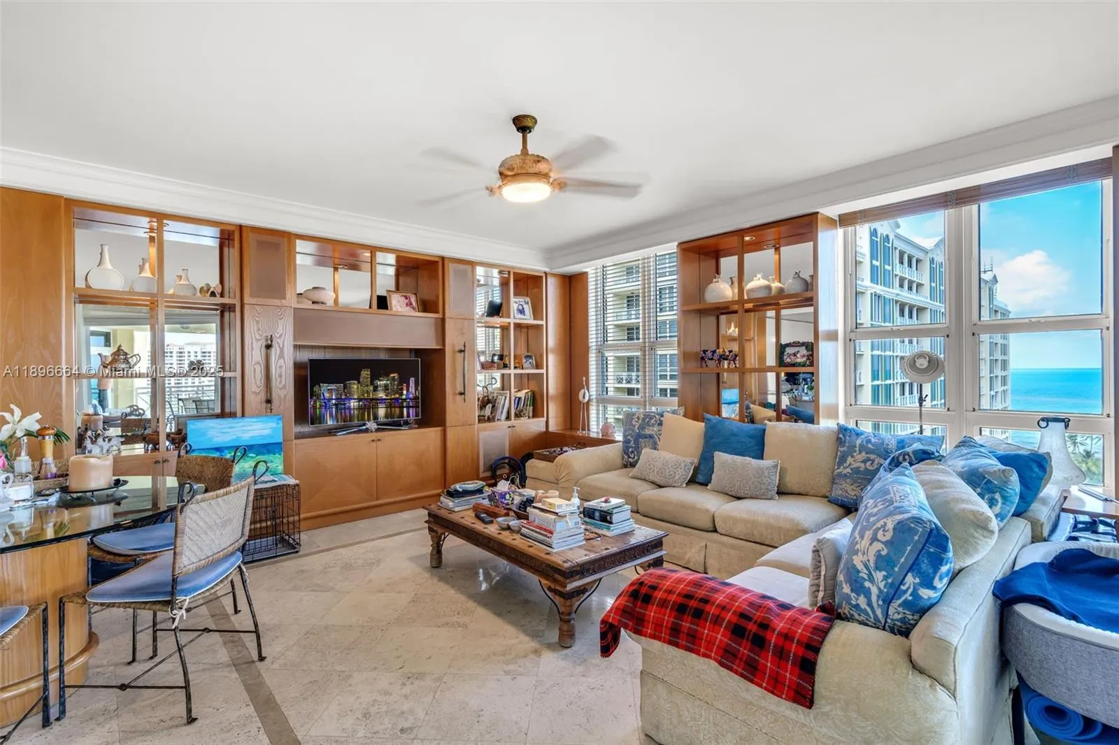 445 Grand Bay Dr, #1001