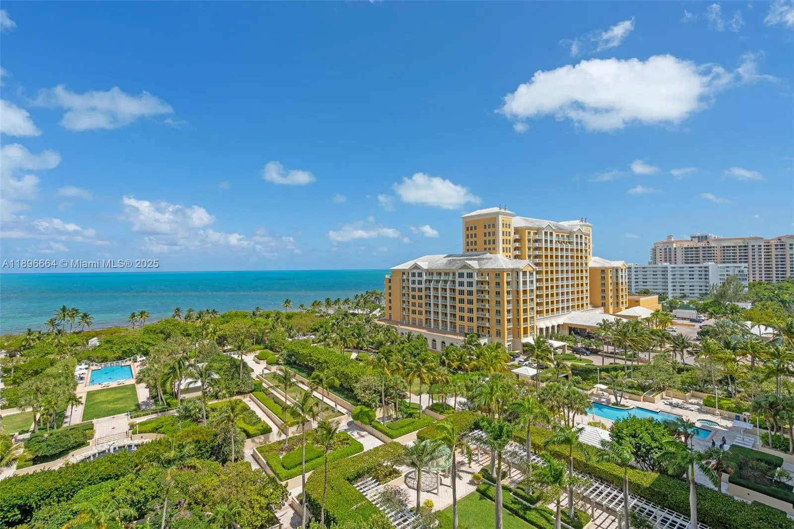 445 Grand Bay Dr, #1001