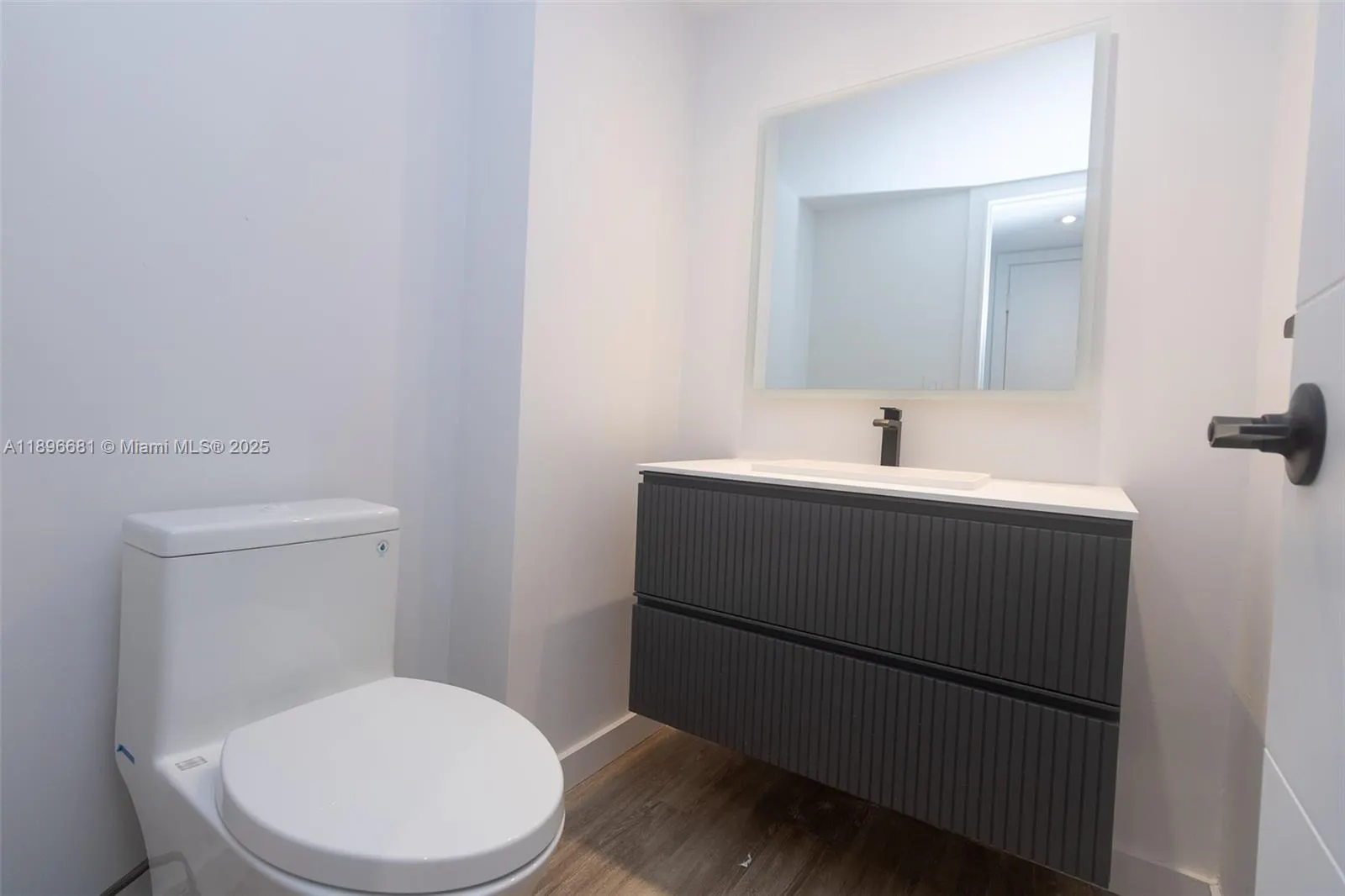 11 Island Ave, #1709