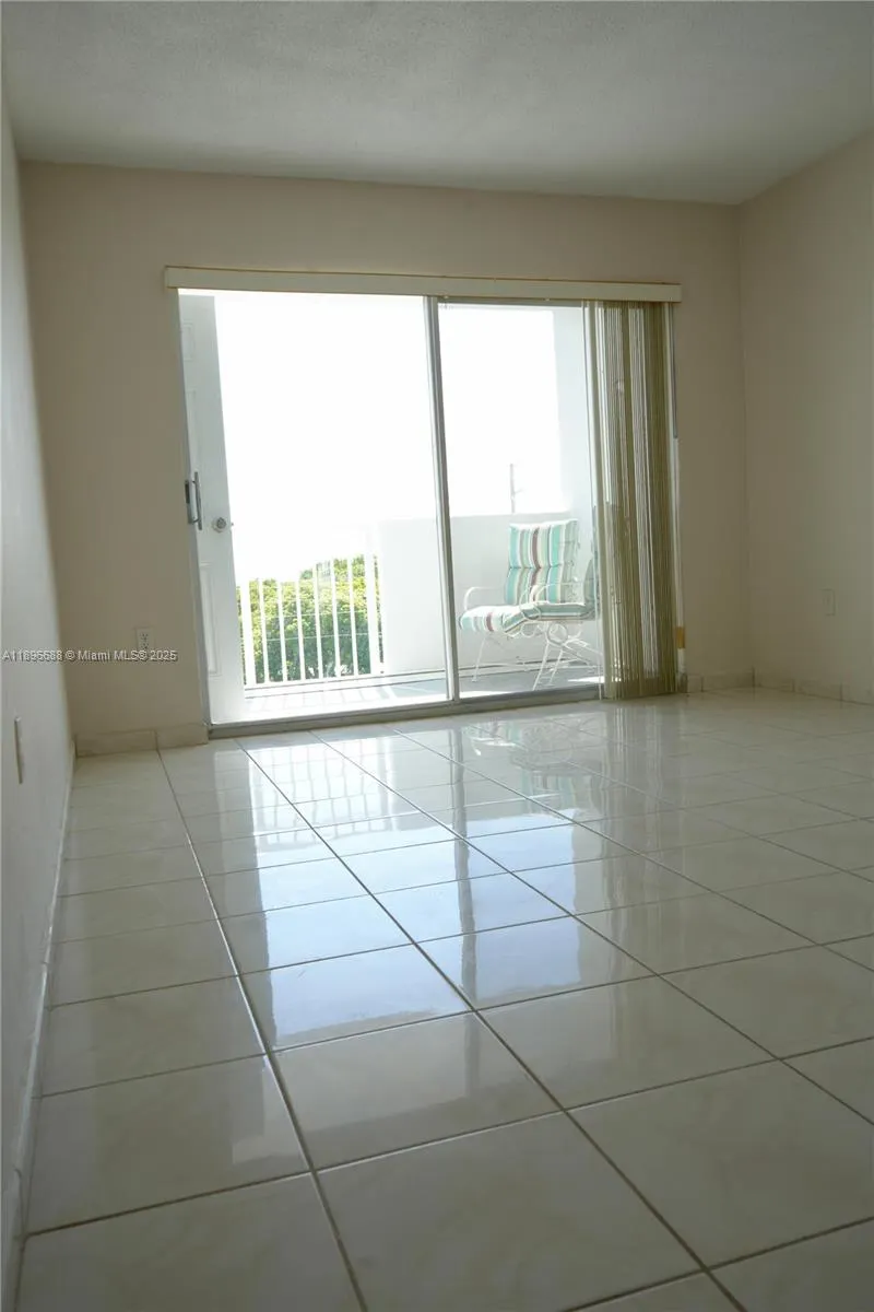 8000 Harding Ave, #5F