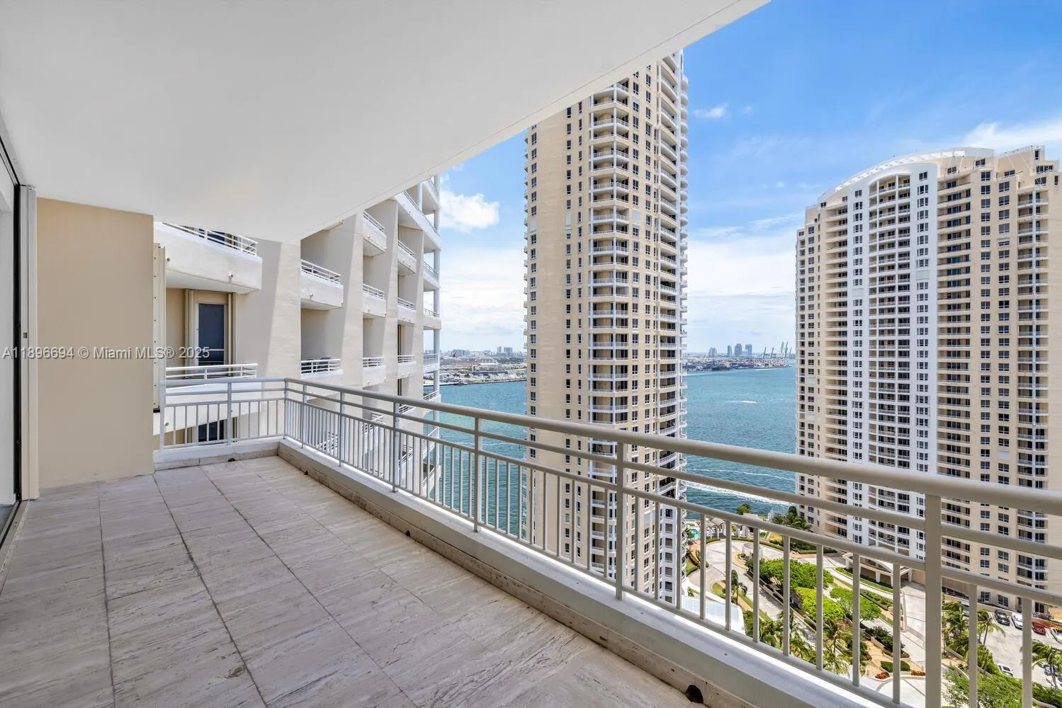 888 Brickell Key Dr, #2607