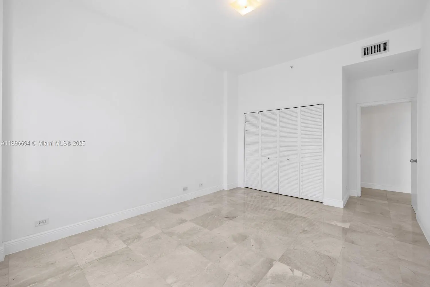 888 Brickell Key Dr, #2607