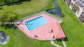 3410 Foxcroft Rd, #205