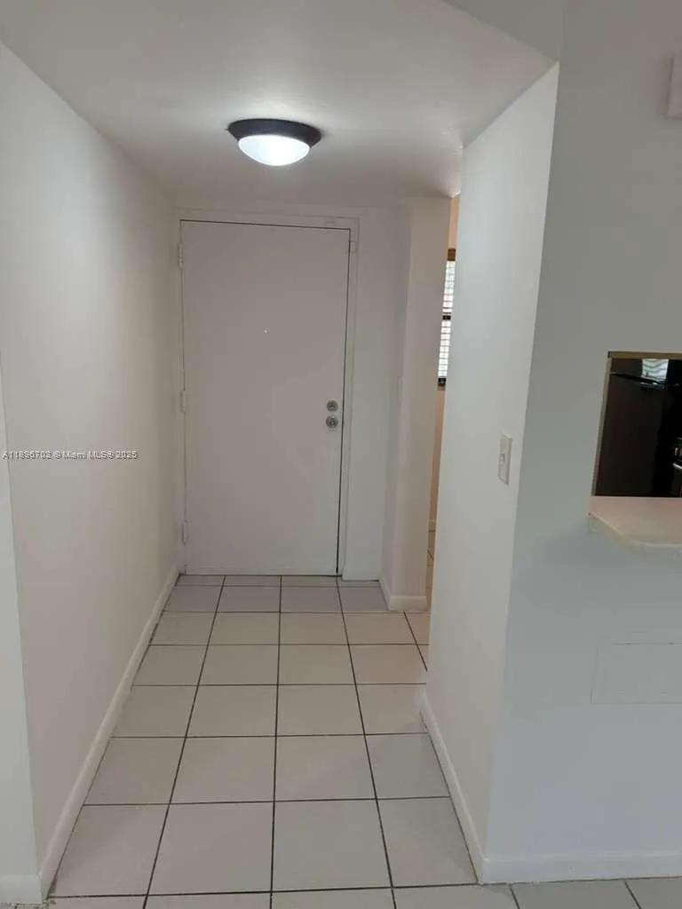 3410 Foxcroft Rd, #205