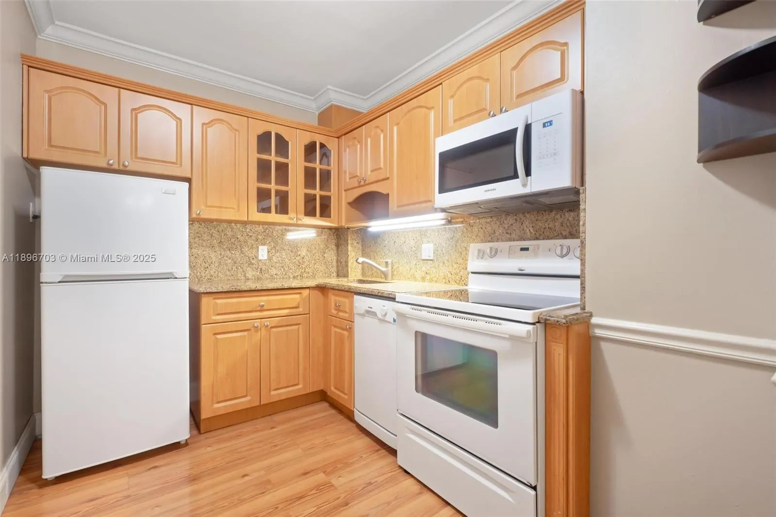 2424 SE 17th Cswy, #207B