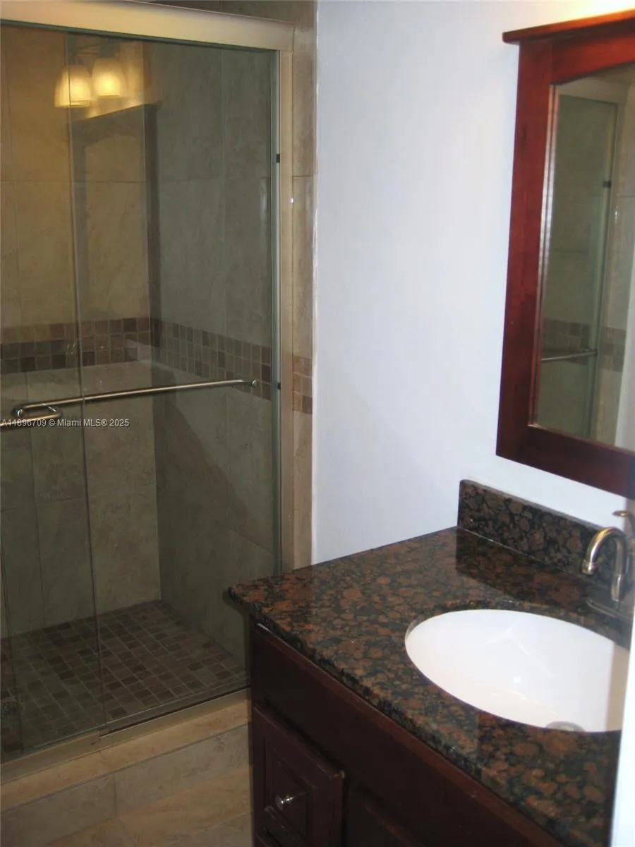 16051 Blatt Blvd, #310