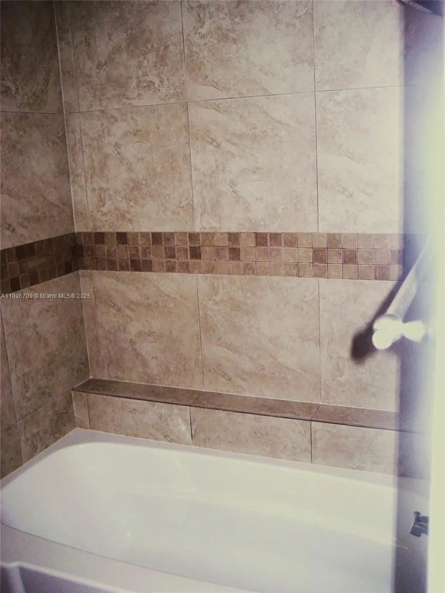 16051 Blatt Blvd, #310