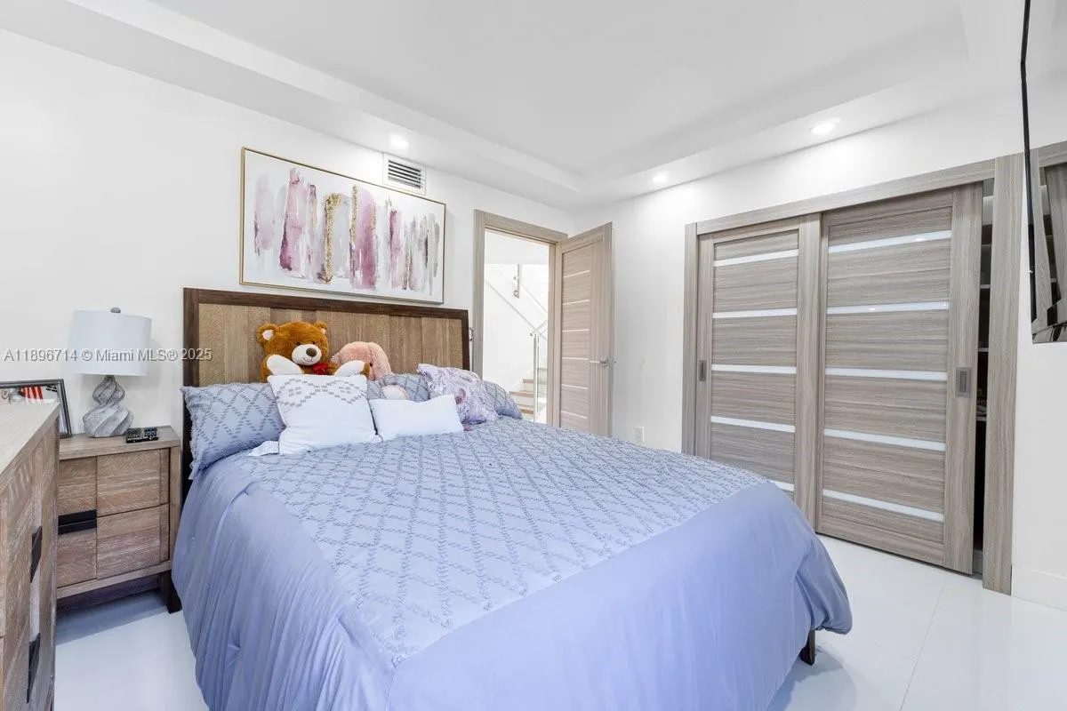 9035 SW 156th Ct, #0