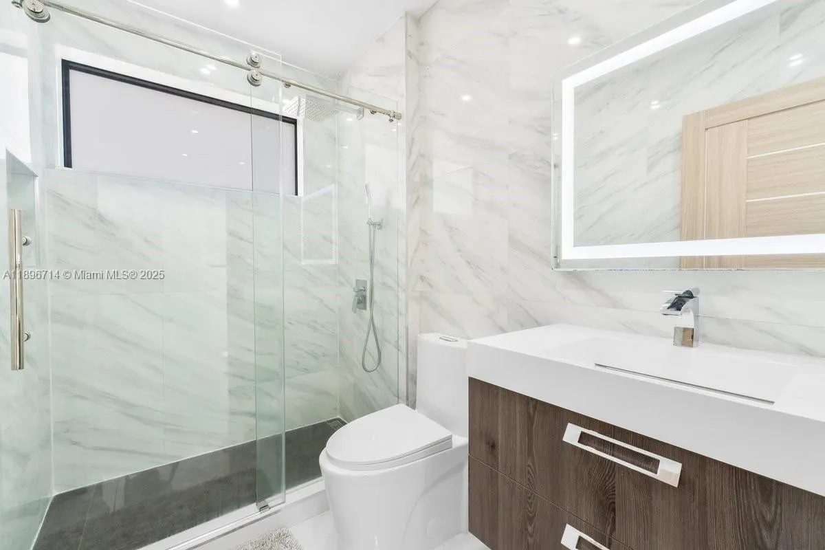 9035 SW 156th Ct, #0