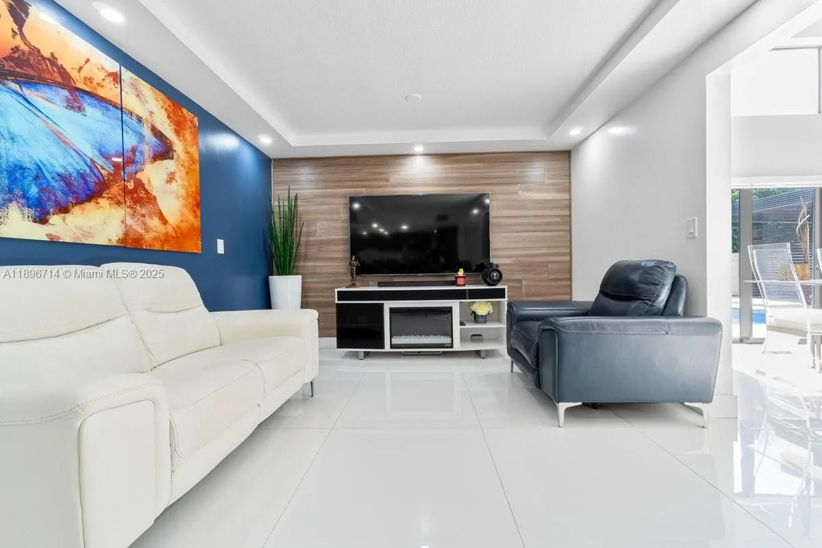 9035 SW 156th Ct, #0