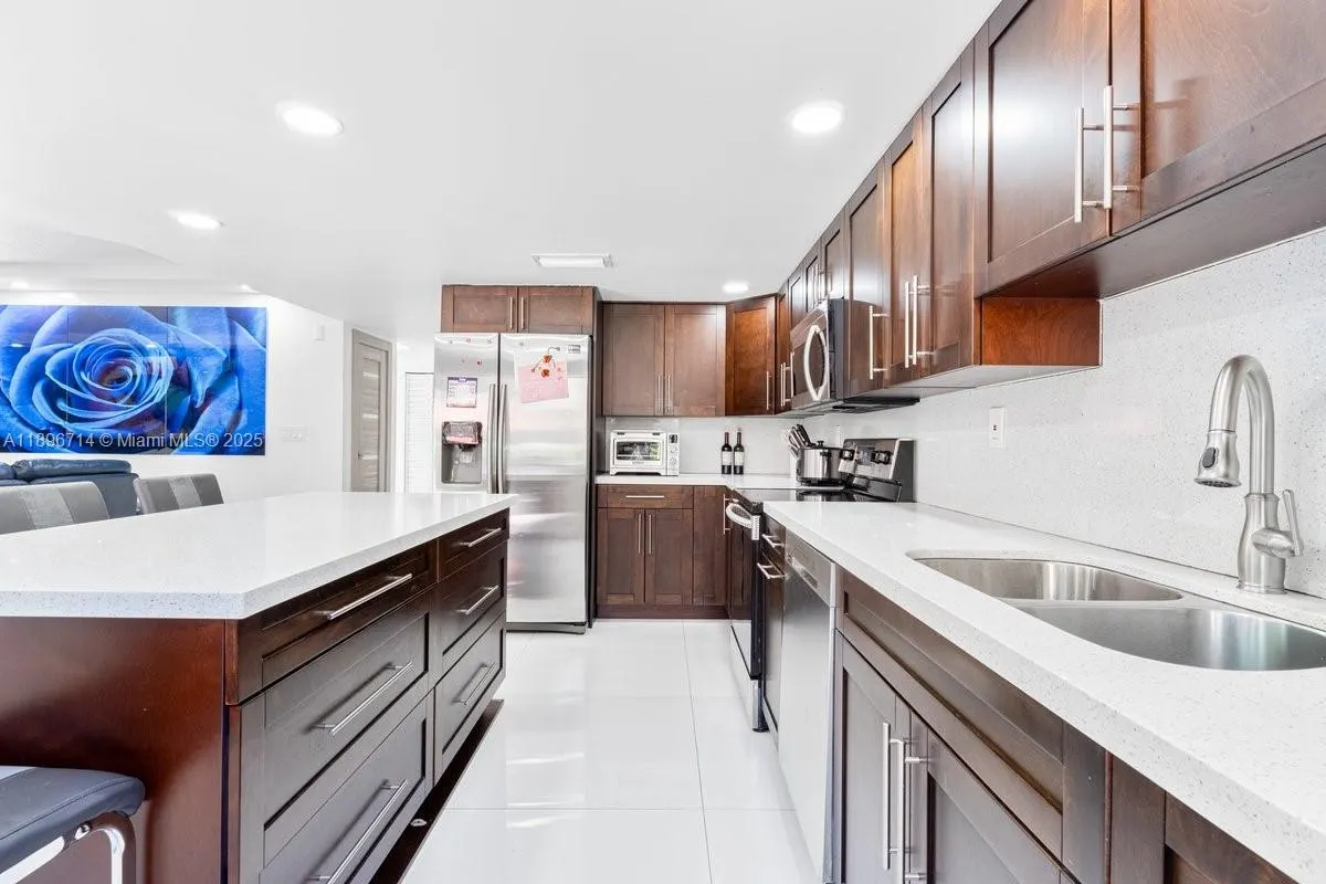 9035 SW 156th Ct, #0