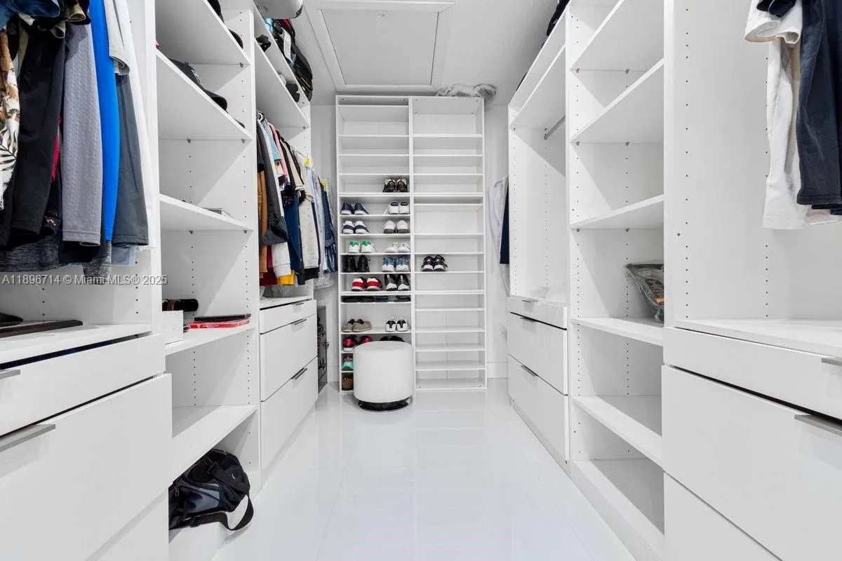 9035 SW 156th Ct, #0