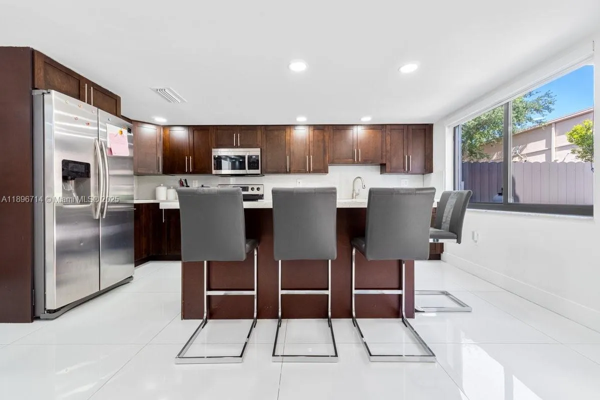 9035 SW 156th Ct, #0