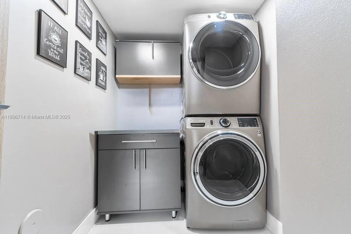 9035 SW 156th Ct, #0