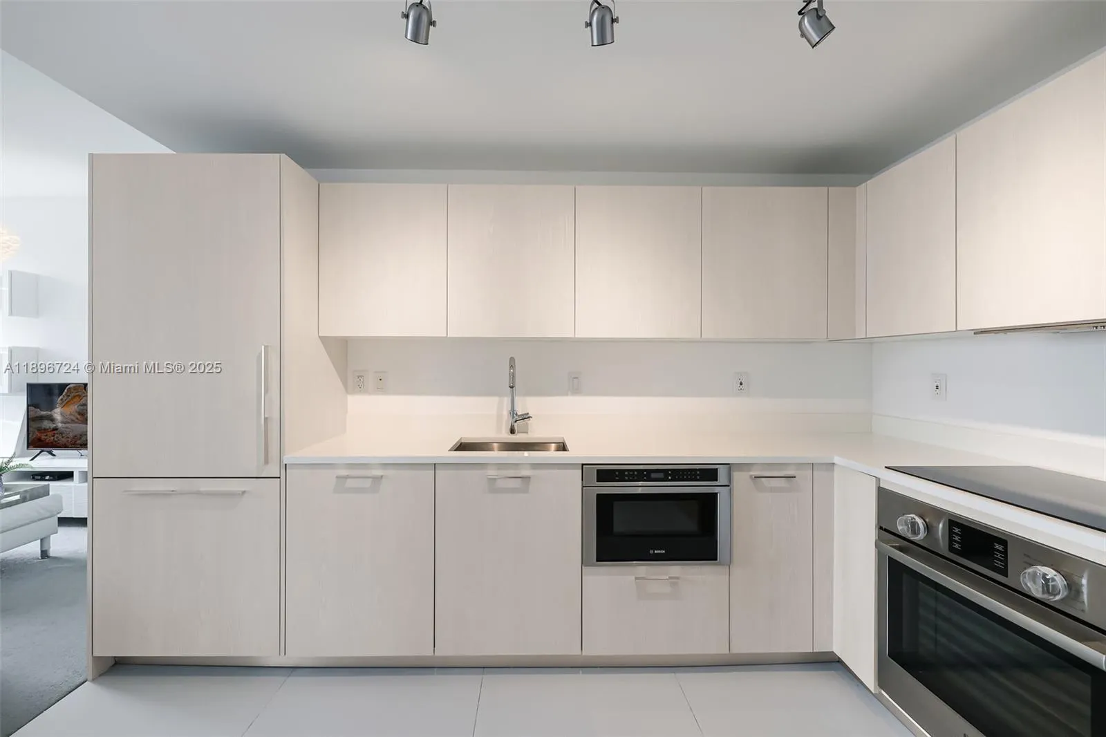 501 NE 31st St, #1509
