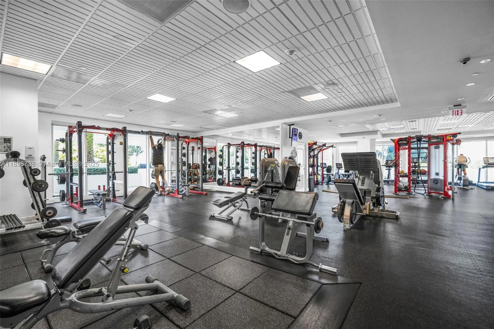 3201 NE 183rd St, #1806