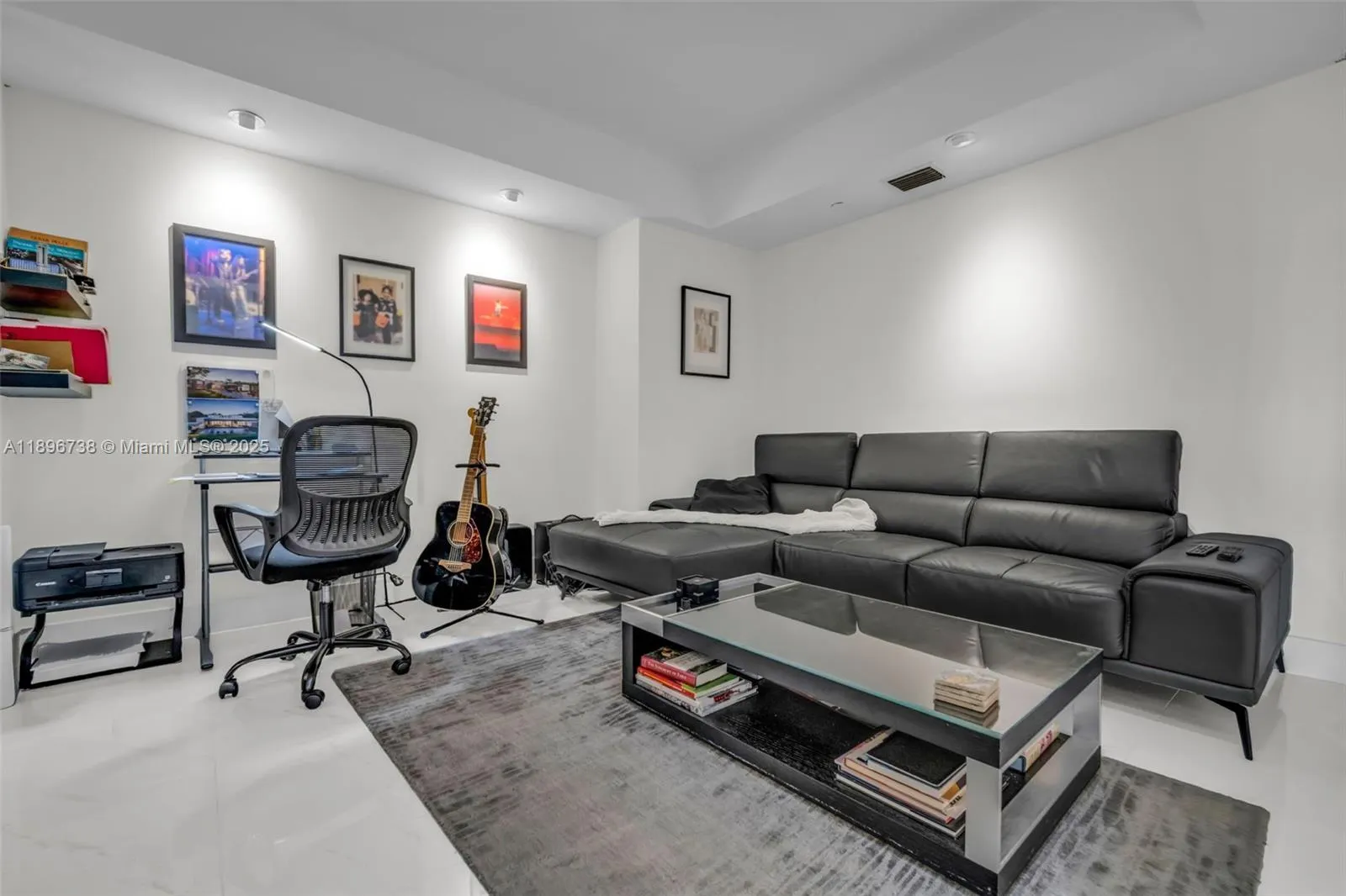 3201 NE 183rd St, #1806